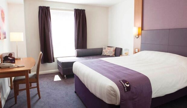 Premier Inn โบดมิน ภายนอก รูปภาพ